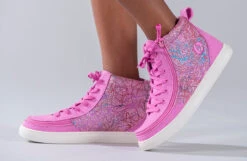 Pink Printed Canvas BILLY Classic Lace Highs -Billy Shop BK19011 670 studio standing 1 940x614 5f97b3a0 d73f 454c aedd cfc5717fe600