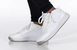 FINAL SALE - White BILLY Sport Hoop Athletic Sneakers 20 FINAL SALE - White BILLY Sport Hoop Athletic Sneakers -Billy Shop BK22132 100 studio standing 1 940x614 2e87a99a 86a4 4191 b2e9 62704347c100