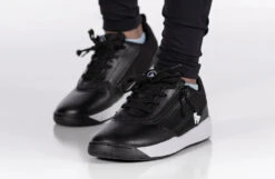 FINAL SALE - Black/White BILLY Sport Court Athletic Sneakers -Billy Shop BK22133 002 studio standing 2 940x614 d2c82032 c971 4536 855f d94165c14690