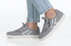 Grey/Silver BILLY CS Sneaker Low Tops -Billy Shop BK22343 040 studio standing 1 940x614 09fb0739 68f0 4c4e 8926 58fcd3121a0b