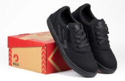 Men's Black To The Floor BILLY CS Sneaker Low Tops -Billy Shop BM22343 001 studio 2 940x614 ed611424 a155 4929 a903 f8046a4496e3