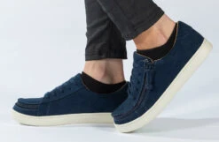 FINAL SALE - Women's Navy BILLY Sneaker Low Tops -Billy Shop BW21328 410 studio standing 1 940x614 fd699fc7 69da 4b77 b593 520cdd34a434