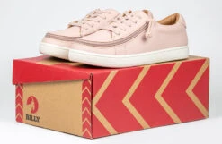 FINAL SALE - Women's Blush BILLY Sneaker Low Tops 19 FINAL SALE - Women's Blush BILLY Sneaker Low Tops -Billy Shop BW21328 660 studio 1 940x614 29311d9a ffc2 4c48 8a63 132def83b909